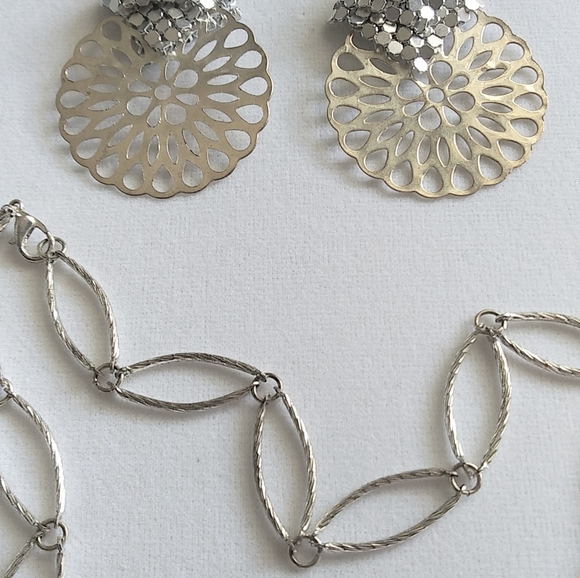 Oval link Sterling necklace with mesh earrings - Picture 4 of 5